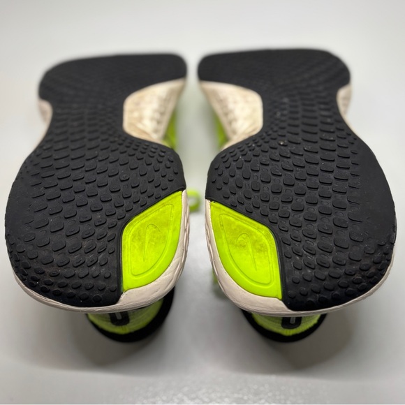 Men’s Nike ZoomX Invincible Run Flyknit size 13 - Picture 9 of 11